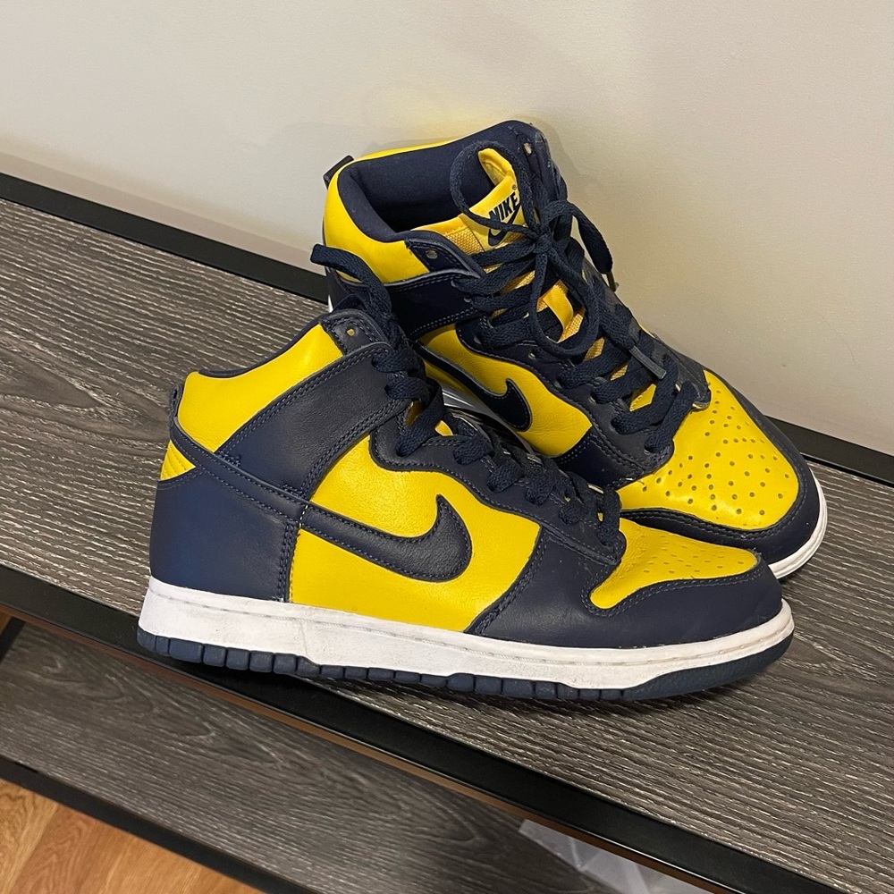 Michigan Dunk High